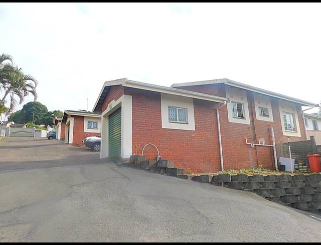 2 BEDROOM SIMPLEX FOR SALE IN NORTHDENE
